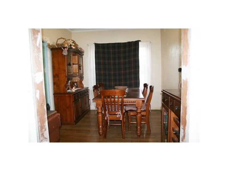 16 Allenby Road, Orange NSW 2800