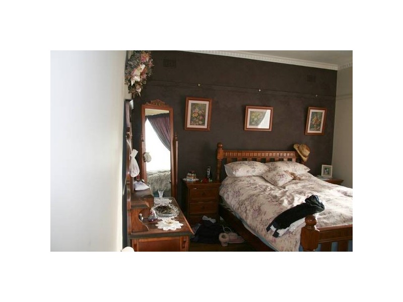 16 Allenby Road, Orange NSW 2800