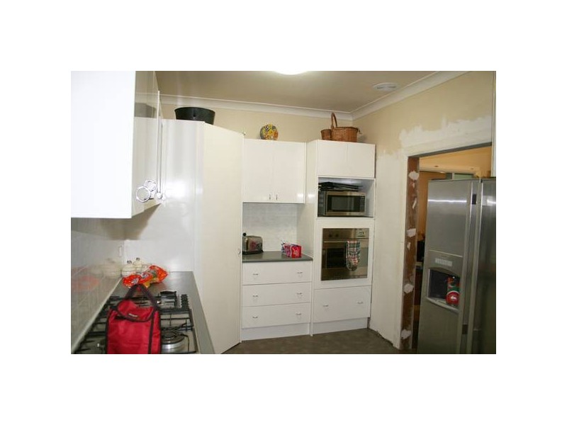 16 Allenby Road, Orange NSW 2800