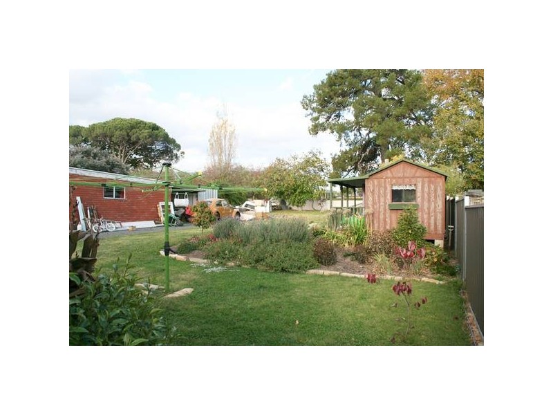 16 Allenby Road, Orange NSW 2800