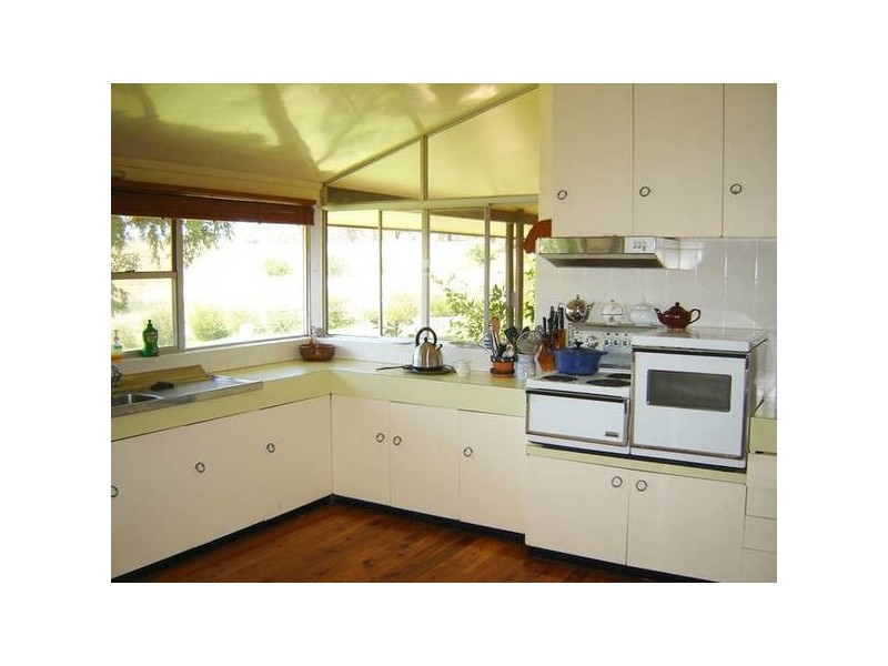 - Cowra, Blayney NSW 2799
