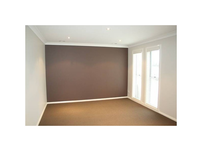 11 Sapphire Street, Orange NSW 2800