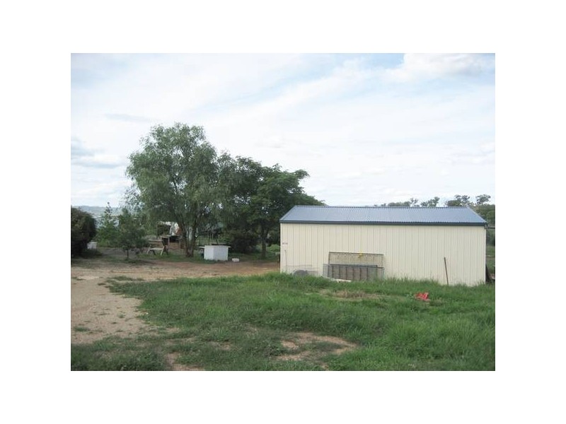 71 Tarrawingee Road, Molong NSW 2866