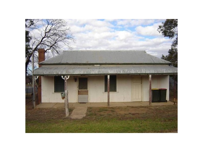 32 Cudal Street, Molong NSW 2866