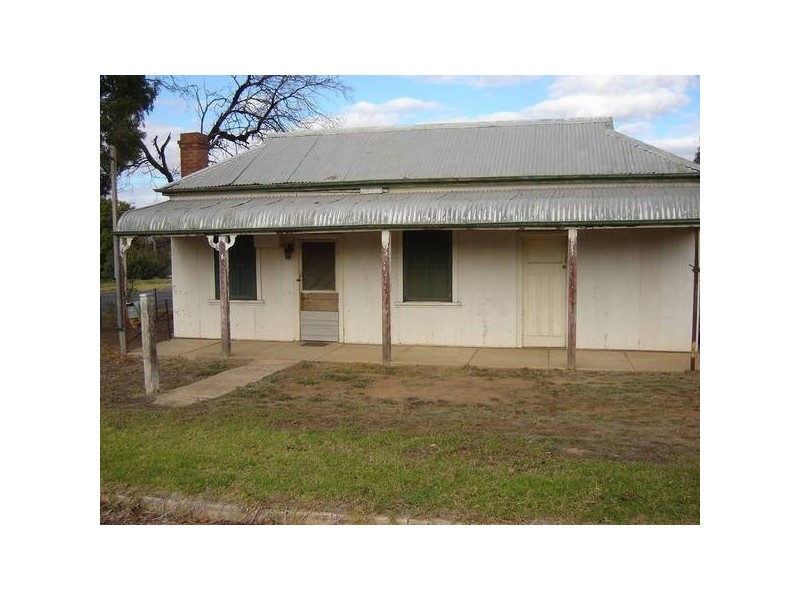 32 Cudal Street, Molong NSW 2866