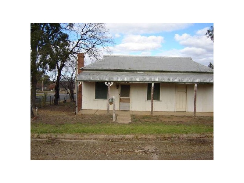 32 Cudal Street, Molong NSW 2866