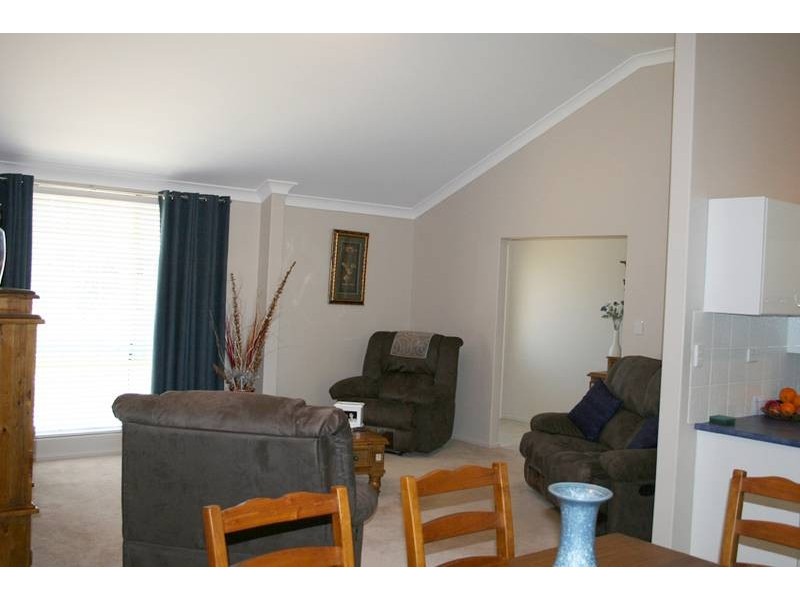 4 Hutton Street, Cargo NSW 2800