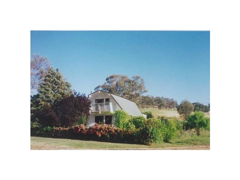 534 Larras Lee Road, Molong NSW 2866