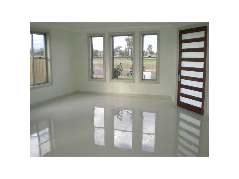 12 Bluebell Street (Canowindra), Orange NSW 2800