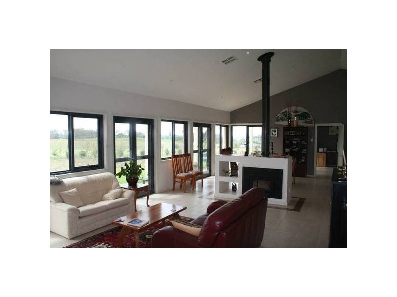 571 Tallwood Road, Forest Reefs, Millthorpe NSW 2798