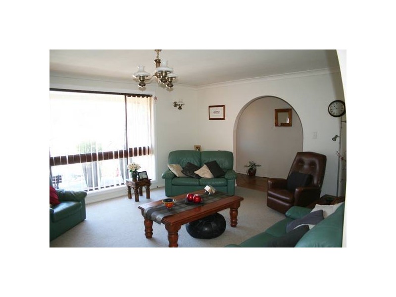 216 Ploughmans Lane, Orange NSW 2800