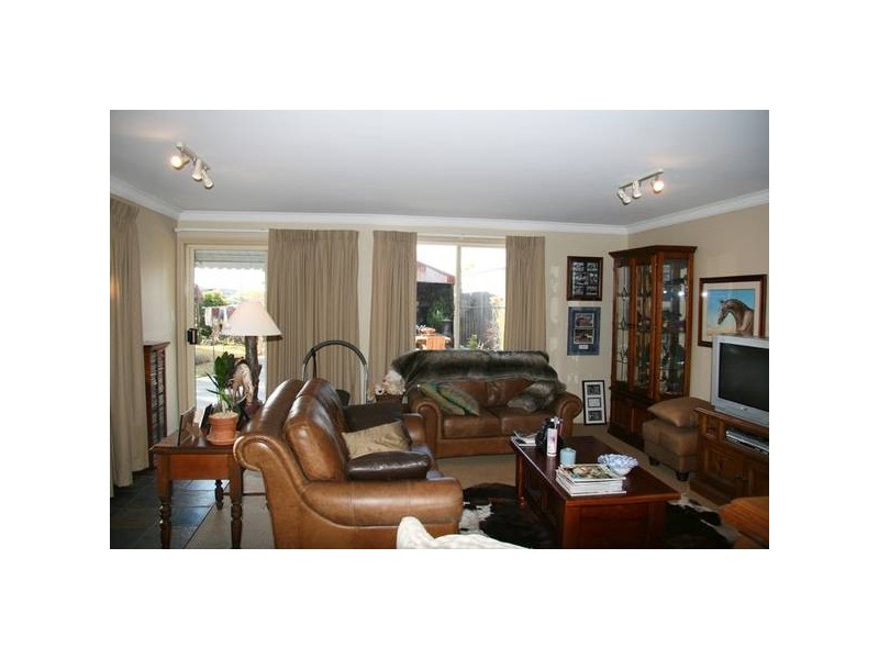 21 Crowson Street (Millthorpe), Orange NSW 2800