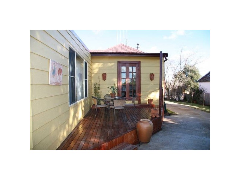 21 Crowson Street (Millthorpe), Orange NSW 2800