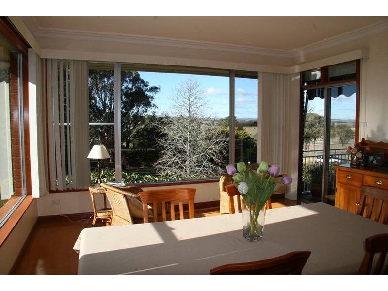 - Millthorpe Road, Orange NSW 2800