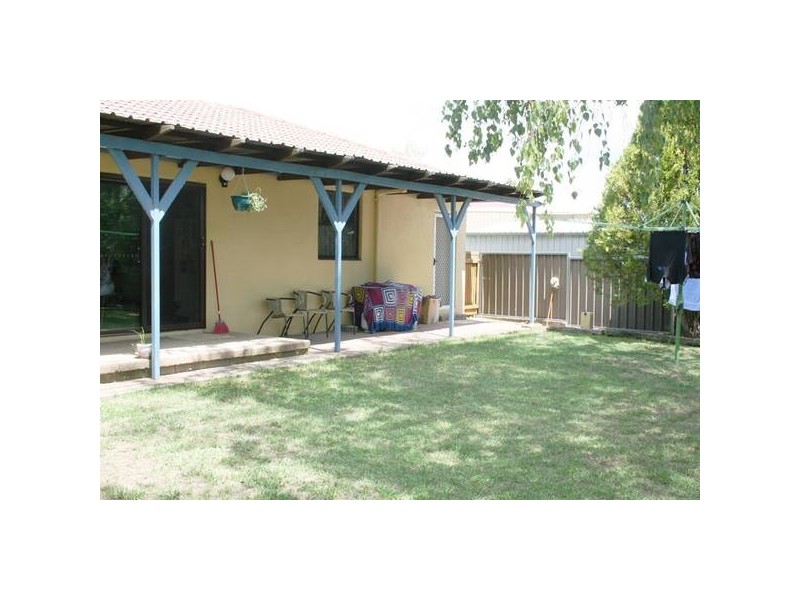 11 Nunns Avenue, Orange NSW 2800