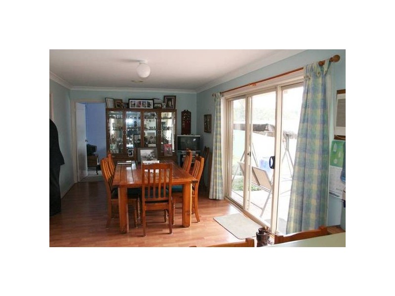 70 Turner Crescent, Orange NSW 2800
