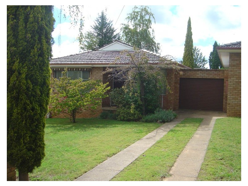 2/1 Eloc Place, Orange NSW 2800