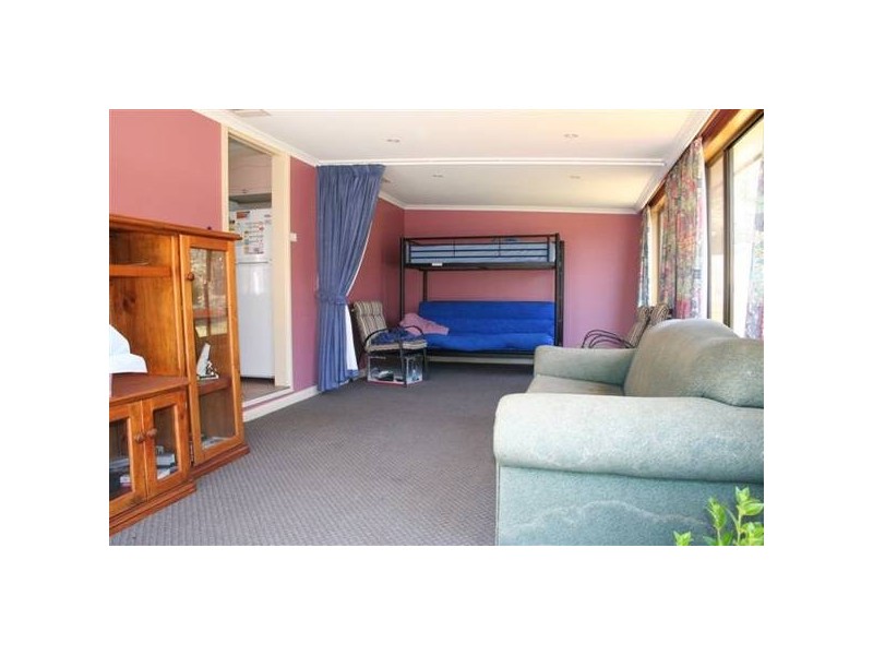137 Market Street, Molong NSW 2866