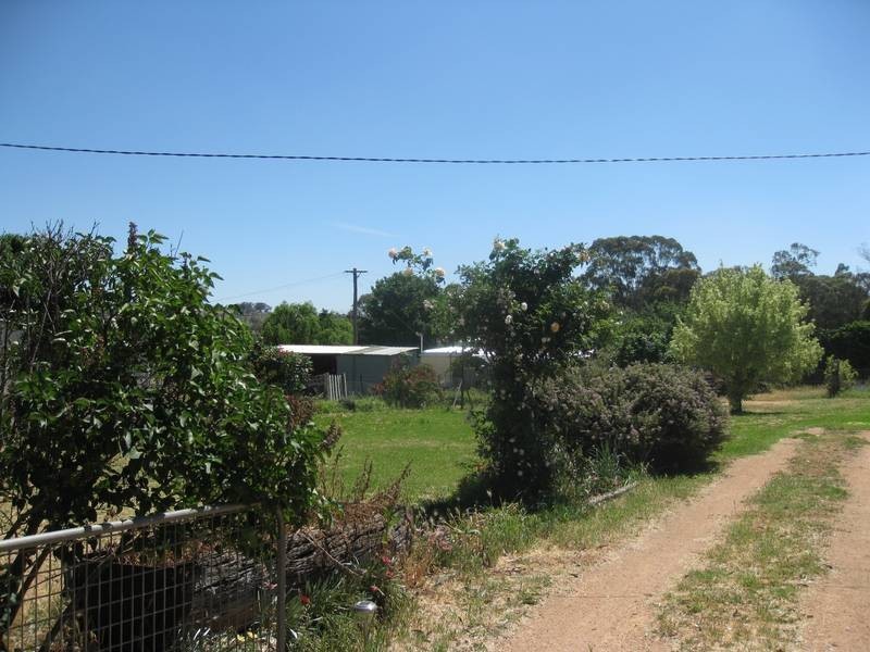 14 George Street, Manildra NSW 2865