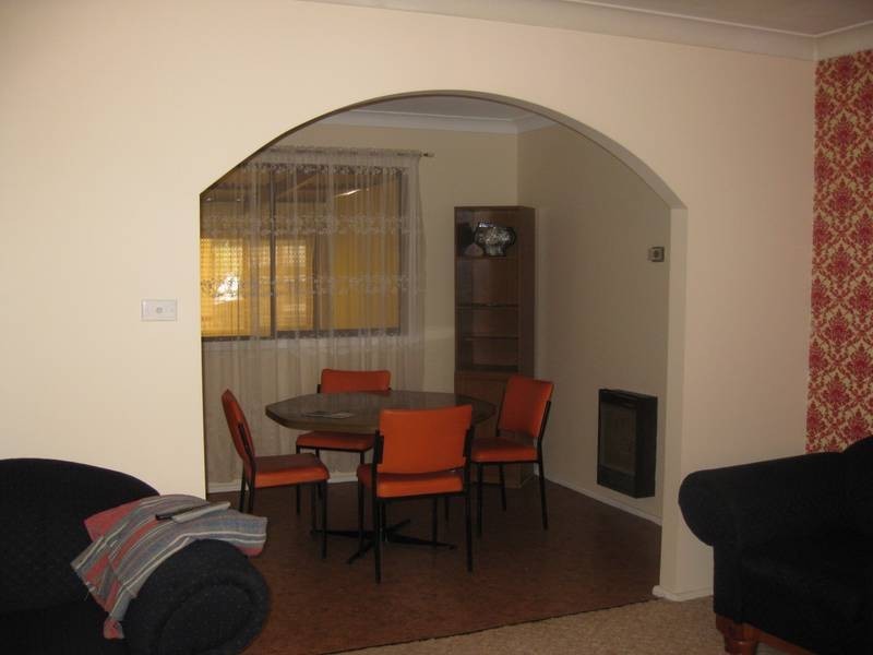 14 George Street, Manildra NSW 2865
