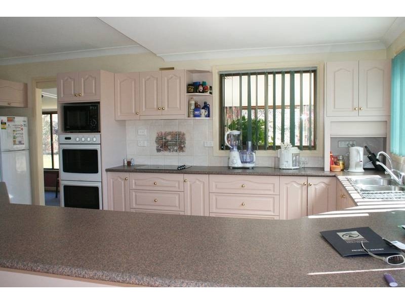 4 Boomey Street, Molong NSW 2866