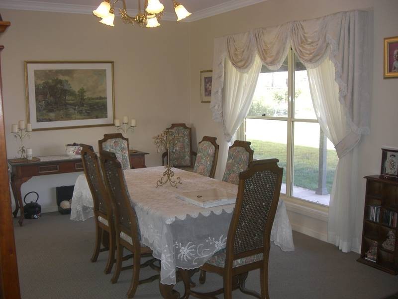 106 Speedy Street, Molong NSW 2866