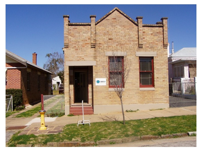 88 Bank Street, Molong NSW 2866