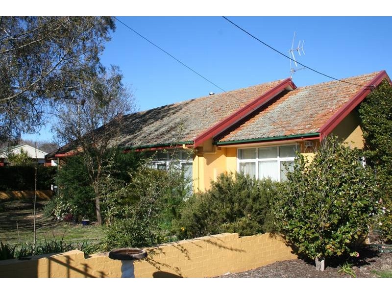 16 Rowan Street, Orange NSW 2800