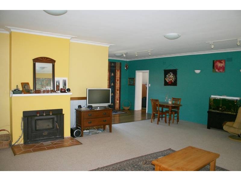 16 Rowan Street, Orange NSW 2800