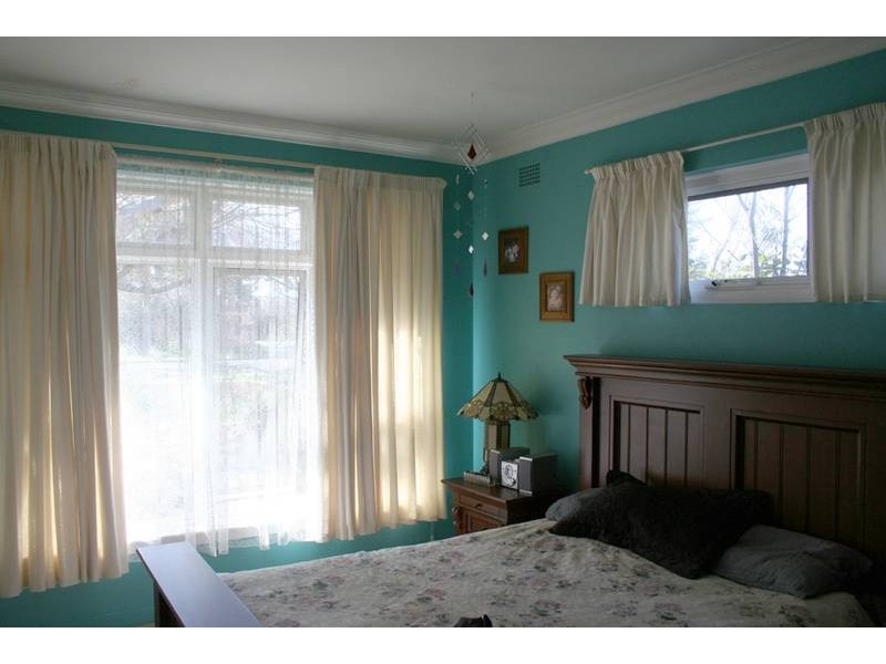 16 Rowan Street, Orange NSW 2800