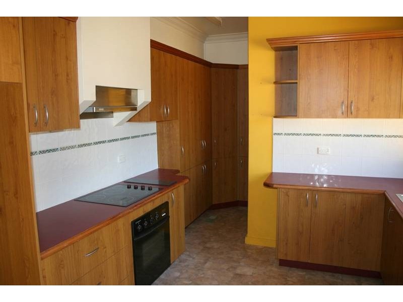 16 Rowan Street, Orange NSW 2800