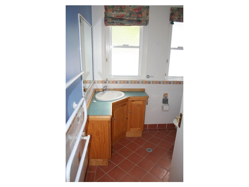 16 Rowan Street, Orange NSW 2800