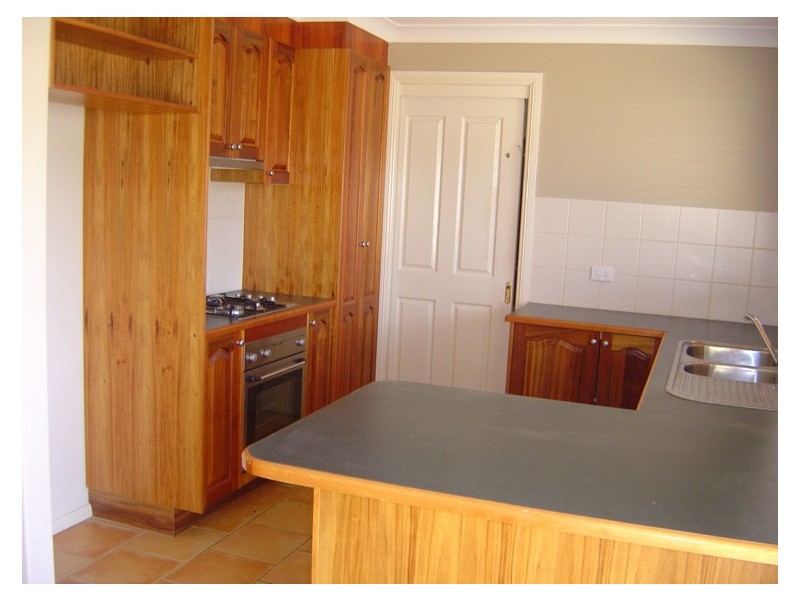 48 Quinlan Run, Orange NSW 2800