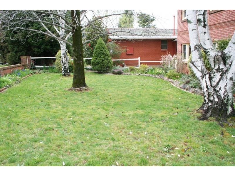 4 Linden Avenue, Orange NSW 2800