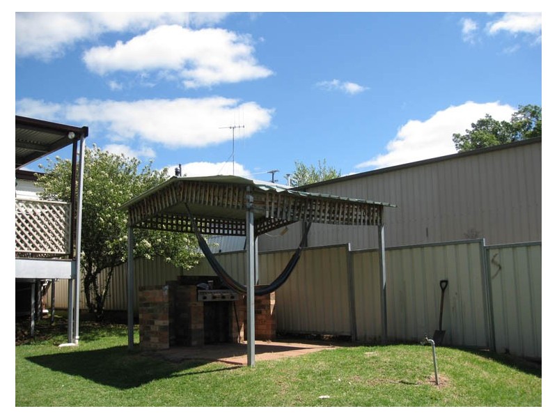 9 Wellington Street, Molong NSW 2866