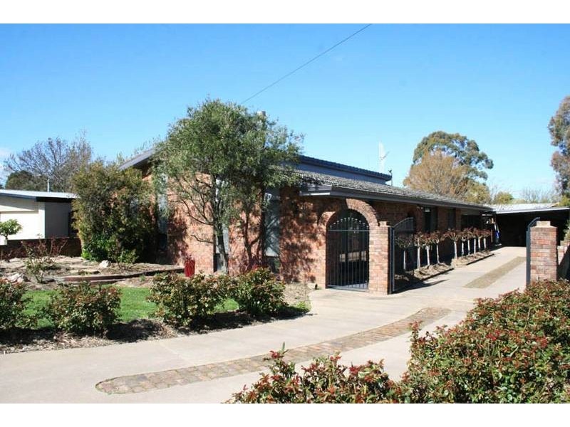 122 Woodward Street, Orange NSW 2800