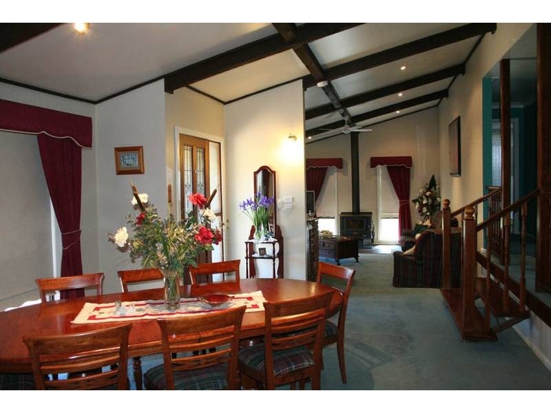 122 Woodward Street, Orange NSW 2800