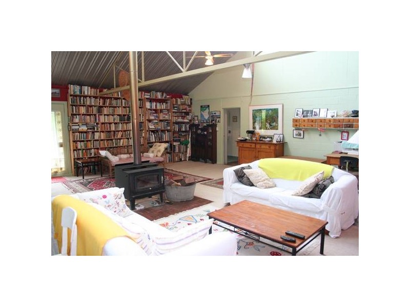 17 Pym Street (Millthorpe), Orange NSW 2800