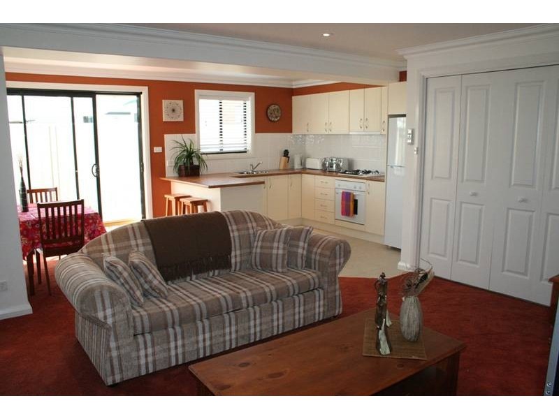 1-4/133a Woodward Street, Orange NSW 2800