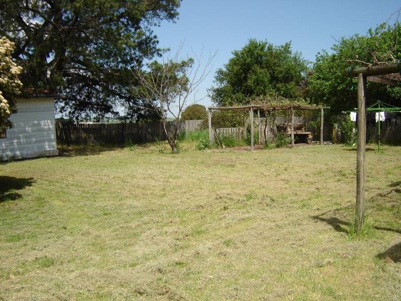 32 Palmer Street, Blayney NSW 2799