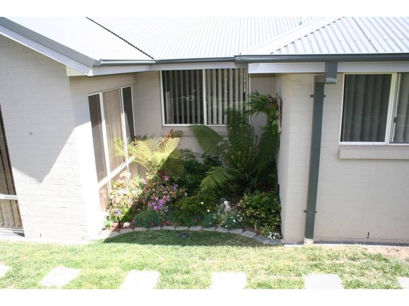 3 Avonlea Place, Orange NSW 2800