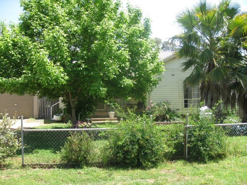 3 Crown Street, Yeoval NSW 2868