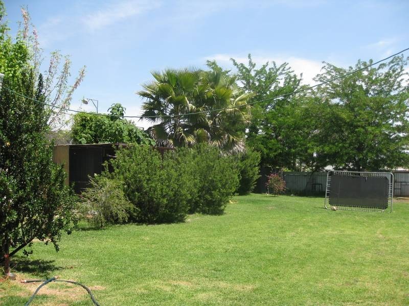 3 Crown Street, Yeoval NSW 2868