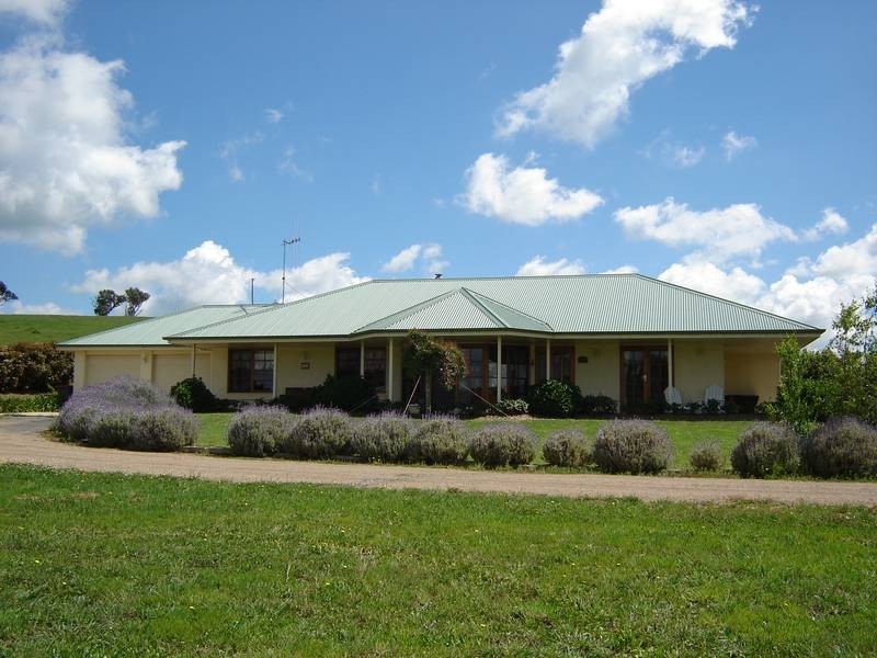 988 Browns Creek Road, Blayney NSW 2799