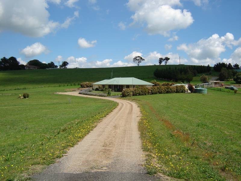 988 Browns Creek Road, Blayney NSW 2799