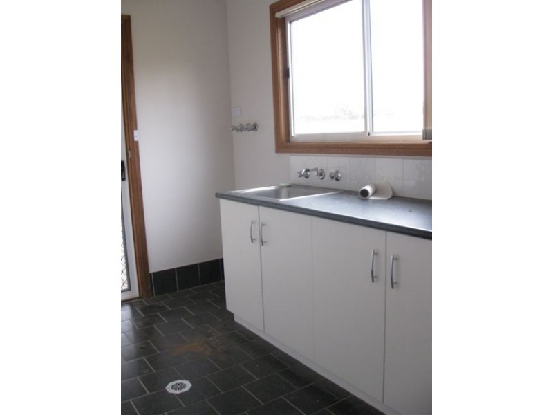 9 Merga Street, Cudal NSW 2864