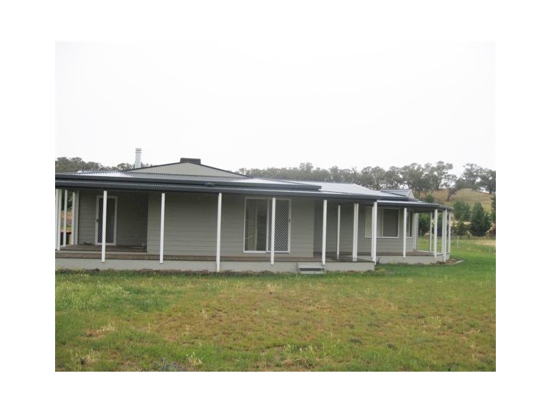 9 Merga Street, Cudal NSW 2864