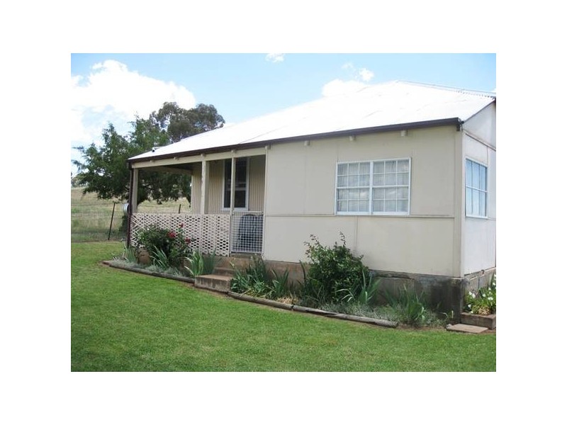 - Mitchell Highway, Molong NSW 2866