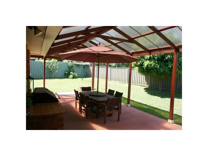 11 Cianfrano Place, Orange NSW 2800