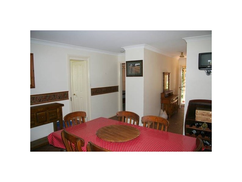 11 Cianfrano Place, Orange NSW 2800